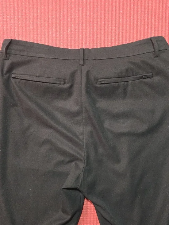 Black Men’s Capri - Banana Republic BR Standard - Picture 8 of 8